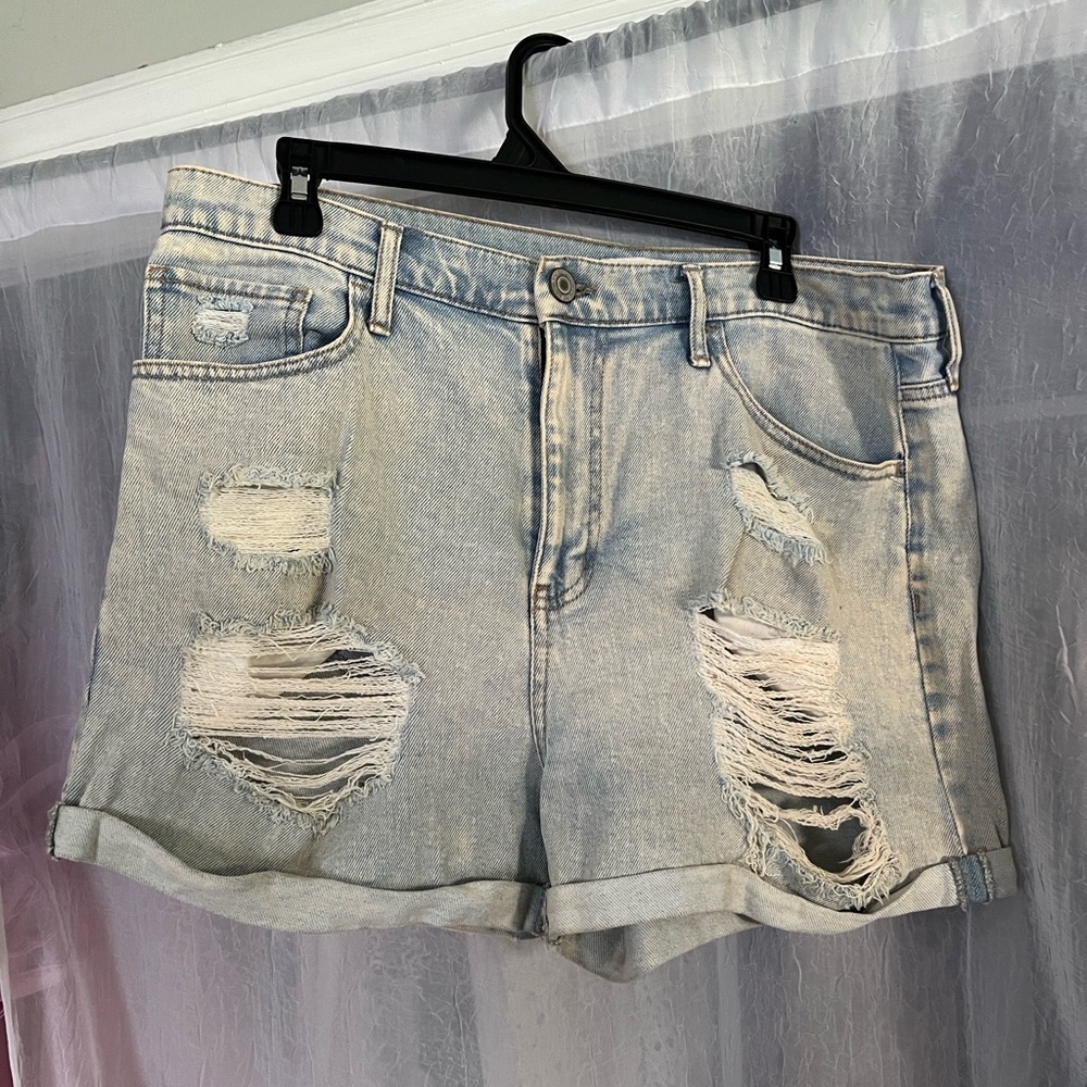 Mom Shorts